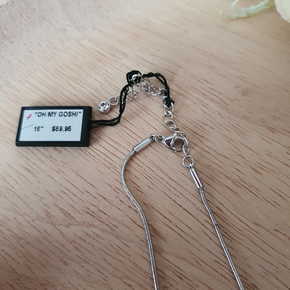 "Oh My Gosh" Silver Swarovski Crystal Necklace - Picture 3 of 5
